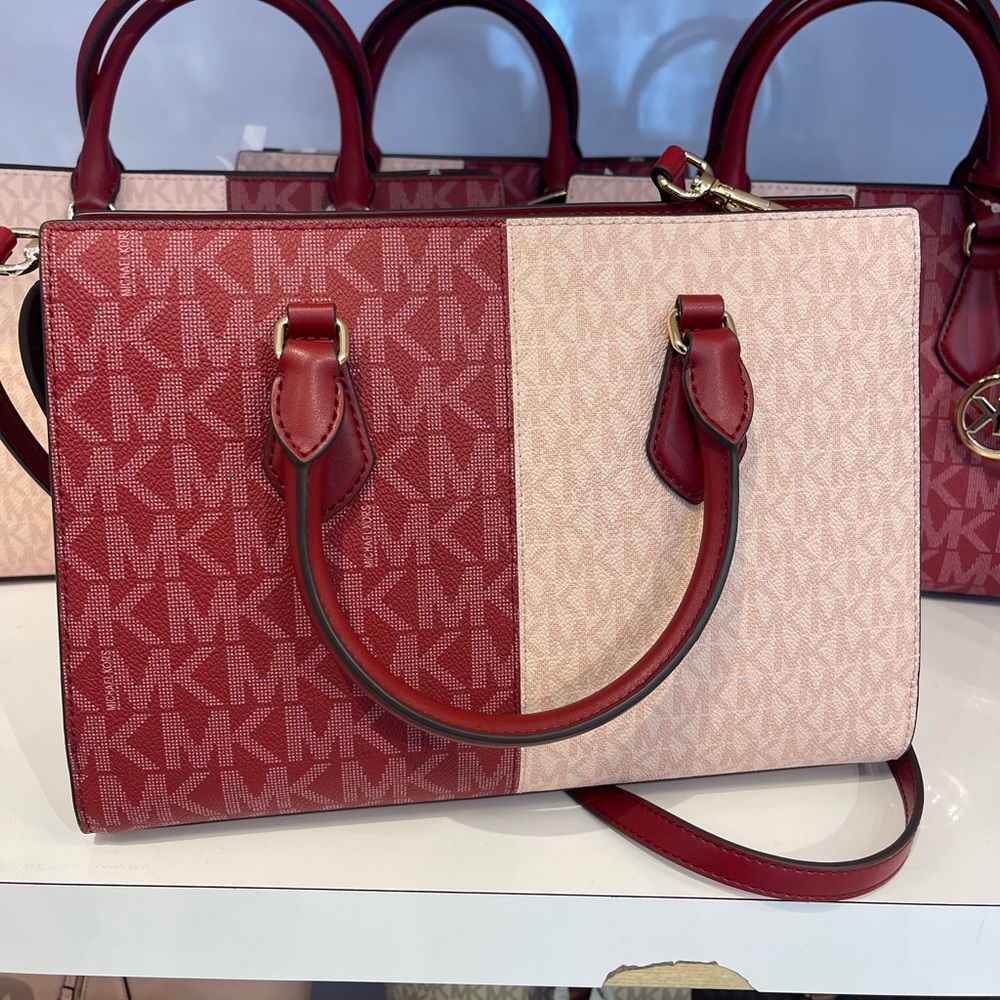 MICHAEL KORS Sheila Medium Two-Tone Metallic Signature Logo Satchel
Cherry Multi - Picture 12 of 16